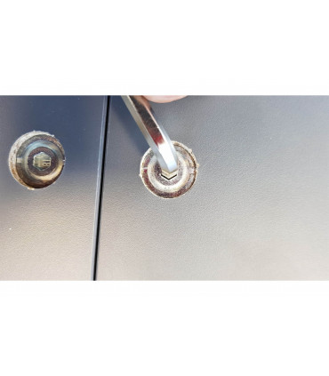 DM Broadcast TECH ONE on air Desk