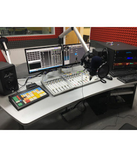 Apparecchiature per studio radio